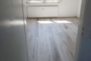 Helle 2-Zi-Wohnung mit Ausblick in guter Wohngegend, (Balkon, EBK, PKW Stellplatz) – Wintersbuckstraße 51, 79539 Lörrach – Vorschaubild 8