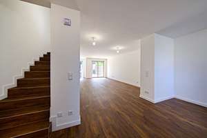 Vermietetes Reihenmittelhaus mit Einzelgarage in Kirchheim b. München – Die vollständige Adresse der Immobilie erhältst du vom Anbieter., 85551 Kirchheim bei München – Vorschaubild 5