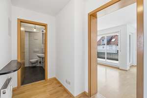 Helle Maisonettewonung schick & modern mit ++Panorama-Terrasse++Tiefgarage++ – Die vollständige Adresse der Immobilie erhältst du vom Anbieter., 71229 Leonberg – Vorschaubild 6