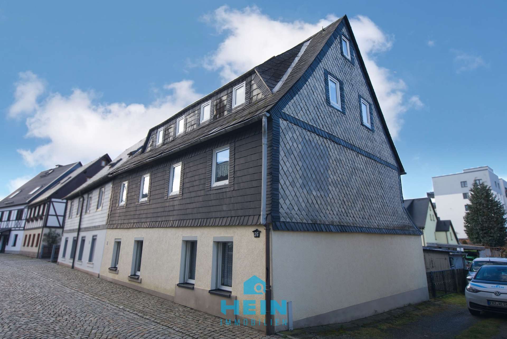 Familienidylle in der Stadt: Haus mit Garten, Stellplatz und viel Gestaltungsspielraum!, Erzgebirgskreis – Bild 1