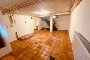 Großzügiges Einfamilienhaus mit prächtigem Gartengrundstück – Die vollständige Adresse der Immobilie erhältst du vom Anbieter., 42651 Solingen-Mitte, Solingen – Vorschaubild 23