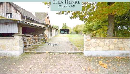 Bild von Großes Zweifamilienhaus zum Modernisieren auf 1.600m² Grundstück mit 3 Garagen ...