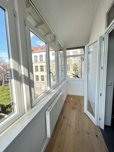 Hochwertig sanierte 4-Zimmer Wohnung mit wunderschönem Wintergarten 🍀