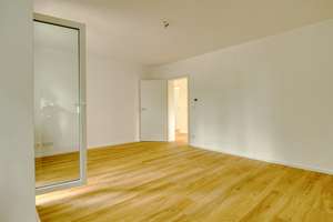 Erstbezug nach Kernsanierung! Stylische 2-Zimmer- Wohnung mit Loggia & Garage – Schierholzstraße 96, 30625 Kleefeld, Hannover – Vorschaubild 8