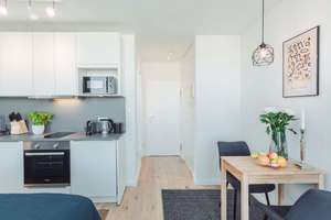 Möbliertes Studio im Dachgeschoss mit Terrasse im Herzen vom Prenzlauer Berg – Schwedter Straße 75, 10435 Prenzlauer Berg, Berlin – Vorschaubild 9