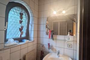 Das Eigenheim für die ganze Familie- Balkon- Terrasse- Garten – Die vollständige Adresse der Immobilie erhältst du vom Anbieter., 97737 Gemünden am Main – Vorschaubild 27
