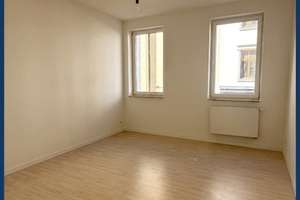 Moderne Traumwohnung mit Design-Einbauküche, Badewanne & großen Fensterflächen - perfekt für Singles – Die vollständige Adresse der Immobilie erhältst du vom Anbieter., 39104 Buckau, Magdeburg – Vorschaubild 3