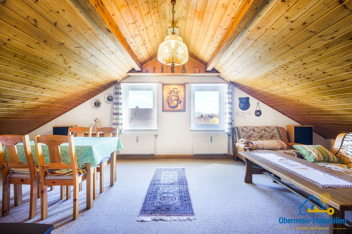 Immobilie in Schwandorf - Sehr gepflegtes Zweifamilienhaus mit Doppelgarage - Bild 5