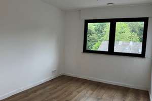 Attraktive 3-Zimmer Dachgeschosswohnung mit Balkon in Köln-Bocklemünd/Mengenich – Ingendorfer Weg 53, 50829 Bocklemünd/Mengenich, Köln – Vorschaubild 9