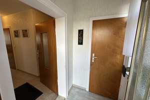 Solides Ein- bis Zweifamilienhaus mit Doppelgarage in Langelsheim – Schmiedekamp 13, 38685 Goslar (Kreis) – Vorschaubild 4