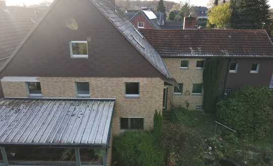 Ein Haus mit viel Platz, großem Grundstück, Garage und Stellplätzen sucht Handwerker!!!