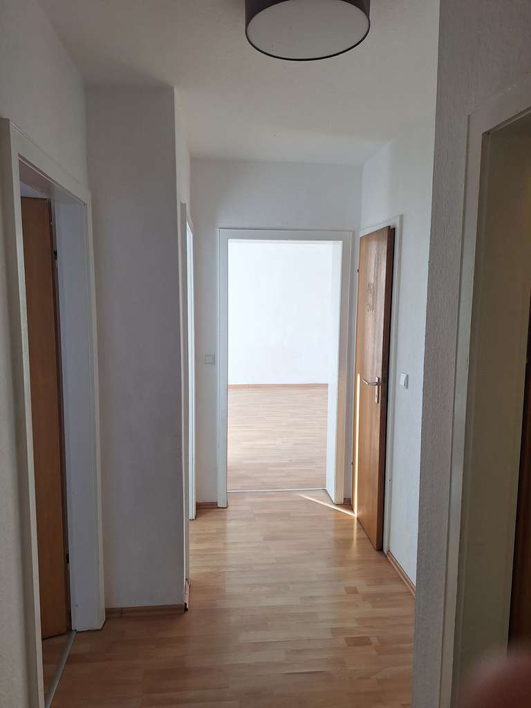 Immobilie in Wolfenbüttel - Helle 2-Zimmer Wohnung im 7. OG mit Balkon in Wolfenbüttel - Bild 4