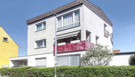 Bild von Mainz Hechtsheim # Mehrfamilienhaus mit Garten und Garage # freigestellt