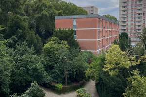 PRIVATES SONNENSTUDIO !  Bezugsfrei ! HANSAVIERTEL ! – Flensburgerstr 10, 10555 Hansaviertel, Berlin – Vorschaubild 3