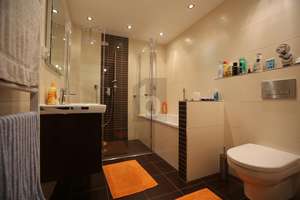 AM TOEPPERSEE: TOLLE WOHNUNG SUCHT INVESTOR