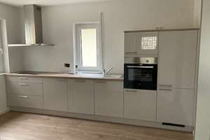 Schöne 2-Zimmer-Wohnung mit Einbauküche in Bad Camberg