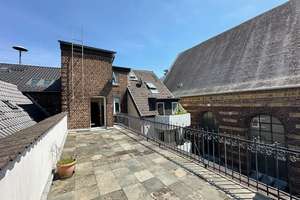 Altbauwohnung mit großer privater Dachterrasse – Pontstraße 11, 52062 Markt, Aachen – Vorschaubild 1