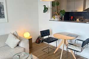 Wunderschöne 2-Zimmer Wohnung im 7. OG mit Balkon in Schwabing – Leopoldstrasse 206, 80804 Neufreimann, München – Vorschaubild 2