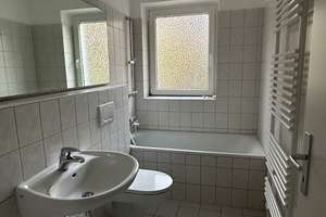 Im Wasserkamp 14, E R - Modernisierte 3 Zimmer Wohnung mit Tageslichtbad und Loggia!! – Im Wasserkamp 14, 38120 Weststadt, Braunschweig – Vorschaubild 2