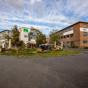 338 m² - Büro - direkt am SÜDKREUZ - 1.OG