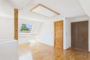 Wohnen mit Geschichte – charmantes Denkmalhaus mit Garten auf Erbpachtgrundstück – 65934 Nied, Frankfurt am Main – Vorschaubild 10