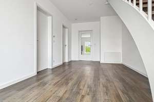 Moderne Villa mit traumhaftem Seeblick von der Dachterrasse – Die vollständige Adresse der Immobilie erhältst du vom Anbieter., 49770 Herzlake – Vorschaubild 2