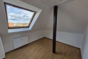 Helle Dachgeschosswohnung mit Weitblick über Dresden in beliebter Lage von Gruna – Eibenstocker Straße 28, 1277 Gruna, Dresden – Vorschaubild 10
