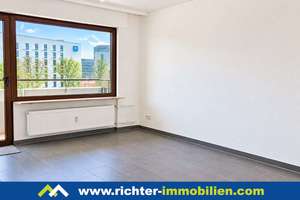 Südbalkon, Einbauküche, Tiefgarage und zwei Zimmer – 68165 Schwetzingerstadt/Oststadt, Mannheim – Vorschaubild 7
