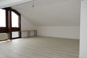 Großzügige 3-Zimmerwohnung am Weidenauer Giersberg mit Aufzug – Samuel-Frank-Straße 42, 57076 Weidenau, Siegen – Vorschaubild 4