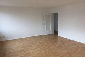 Helle 2,5 Zimmer Wohnung, DU-Stadtmitte mit Balkon – Steinsche Gasse 32, 47051 Altstadt, Duisburg – Vorschaubild 7