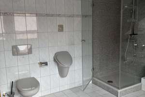 Großzügige lichtdurchflutete 2,5-Zimmer-Maisonette-Wohnung mit sonniger Dachterrasse – Die vollständige Adresse der Immobilie erhältst du vom Anbieter., 91056 Frauenaurach, Erlangen – Vorschaubild 21
