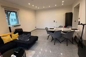 Schöne, geräumige zwei Zimmer Wohnung in Regensburg, Kasernenviertel – 93053 Kasernenviertel, Regensburg – Vorschaubild 5
