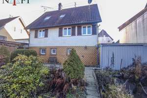 ** Ein echtes Juwel: Einfamilienhaus mit außergewöhnlich großem Garten ** – Die vollständige Adresse der Immobilie erhältst du vom Anbieter., 71522 Backnang – Vorschaubild 14