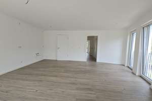 Lichtdurchflutete 2-ZKB-Wohnung mit Balkon in direkter Innenstadtlage von Gütersloh – Die vollständige Adresse der Immobilie erhältst du vom Anbieter., 33330 Innenstadt-Kernstadt, Gütersloh – Vorschaubild 15