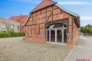 Gutshausflair auf 165 m² – 4-Zimmer-Wohnung in historischem Ambiente in Bemerode! – Die vollständige Adresse der Immobilie erhältst du vom Anbieter., 30539 Bemerode, Hannover – Vorschaubild 13