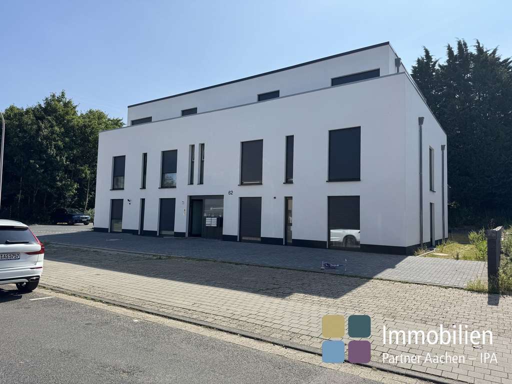 IPA - Ein Traum im Staffelgeschoss - sofort bezugsfrei.