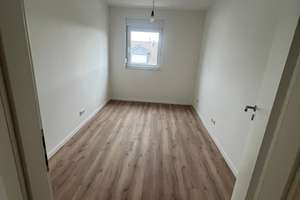 Helle 3-Zimmerwohnung mit Terrasse – Sportplatzstraße 51, 51147 Wahnheide, Köln – Vorschaubild 3