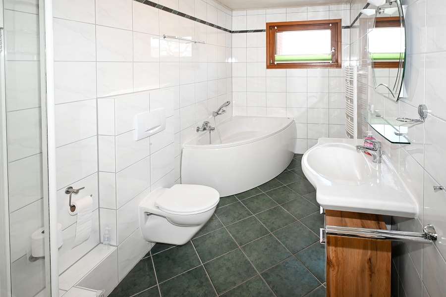 Immobilie in Fuldabrück - Fuldabrück-Dörnhagen: Einfamilienhaus mit großem Garten! - Bild 3