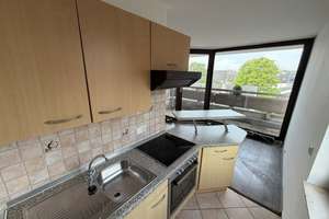 Exklusive Penthouse Maisonette mit zwei Terrassen & Tiefgarage -& Küche mitten in Moers 