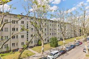 Bezugsfreie 3-Zimmerwohnung mit Balkon (provisionsfrei) – Kalischer Straße 30, 10713 Wilmersdorf, Berlin – Vorschaubild 9