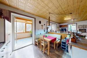 ** Ein Haus mit vielen Möglichkeiten: Großzügigies Zweifamilienhaus mit Dachausbau in Meilenhofen ** – Die vollständige Adresse der Immobilie erhältst du vom Anbieter., 84048 Mainburg – Vorschaubild 3