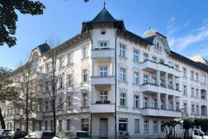 Wohnen im Stuckaltbau: Bezugsfreie Eigentumswohnung mit Balkon – Buddestraße 7, 13507 Tegel, Berlin – Vorschaubild 9