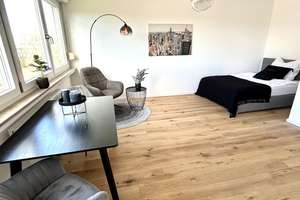 Noch vermietetes - lichtdurchflutetes Apartment in Garching - frisch saniert mit Stellplatz – Heidenheimerstraße 33, 85748 Garching bei München – Vorschaubild 2