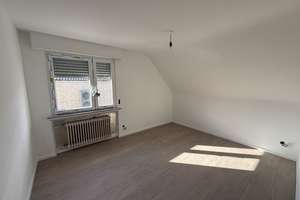 Kleine und teilsanierte Doppelhaushälfte in TOP Lage von Niederkassel Rheidt – 53859 Niederkassel – Vorschaubild 13
