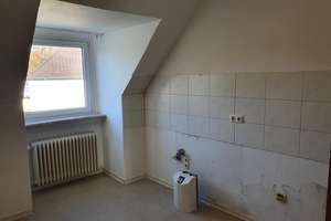 Gut geschnittene 3-Raum KDB DG-Wohnung – Huttropstr. 52, 45138 Huttrop, Essen – Vorschaubild 7