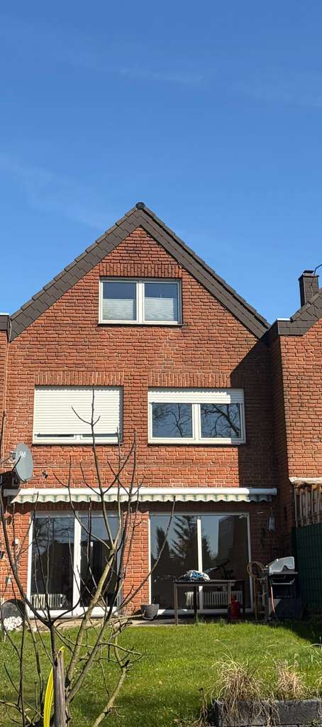 Immobilie in Rhede - Reihenhaus mit 6 Zimmern in Rhede - Bild 0