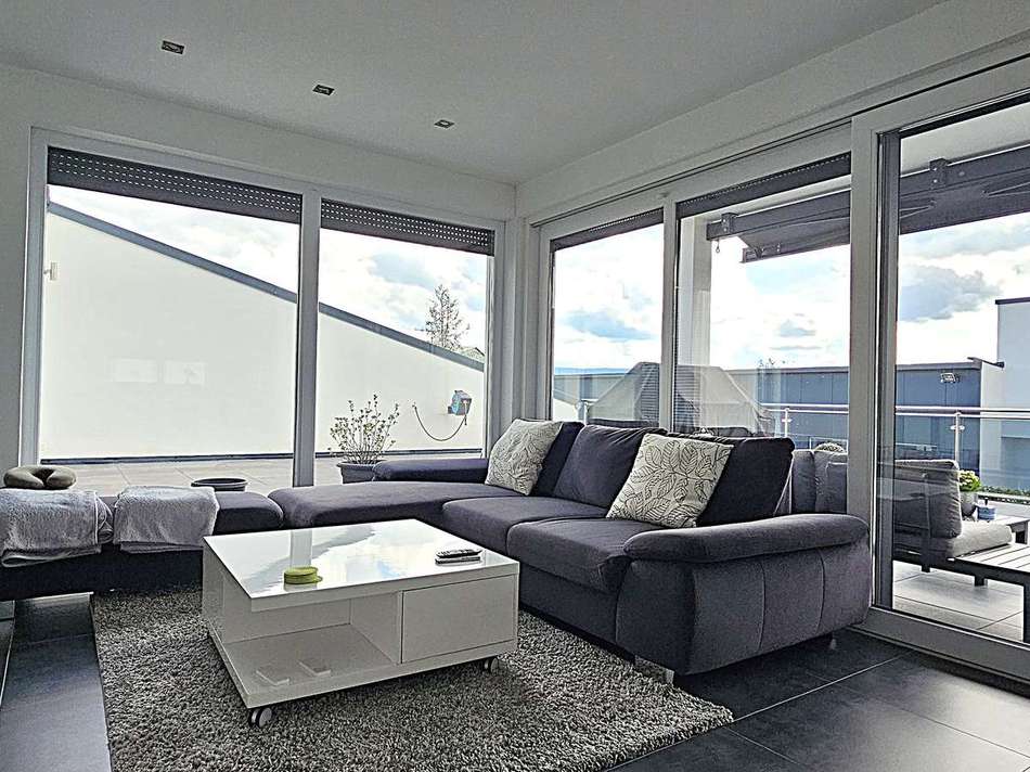 Wohnhaus - Wohnzimmer mit Terr