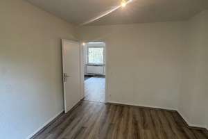 Frisch sanierte 2-Zimmer Wohnung in Meiderich.. – Reinholdstraße 44, 47137 Obermeiderich, Duisburg – Vorschaubild 4