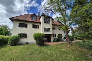 Bestes München Obermenzing 3 min S2,  gepflegtes Mehrfamilienhaus auf parkähnlichen Grundstück – Die vollständige Adresse der Immobilie erhältst du vom Anbieter., 81247 Obermenzing, München – Vorschaubild 4