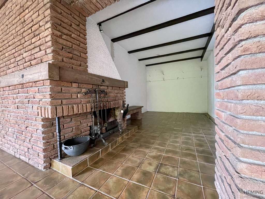 Immobilie in Wörrstadt - HEMING-IMMOBILIEN -  Stadtnah & Charmant: Wohnen mit viel Platz im Grünen - Bild 1